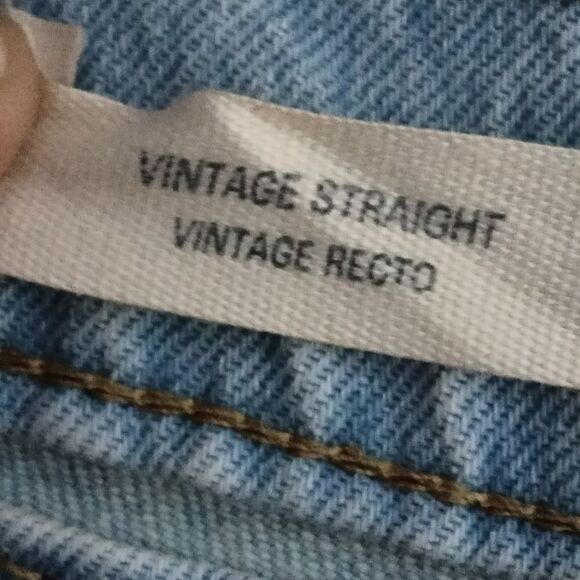 New Without tags: "Universal Thread" woman's jeans - Picture 6 of 9